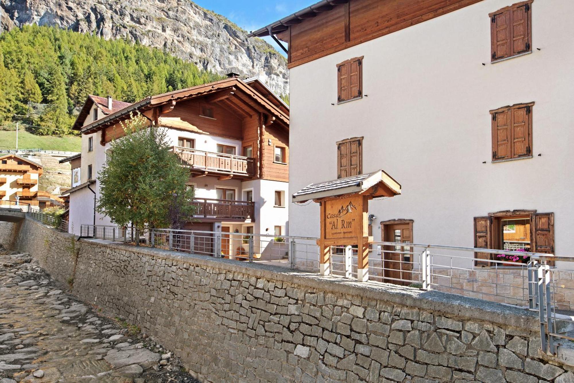 Casa Al Rin Ski Bike And Wellness Isolaccia Eksteriør bilde